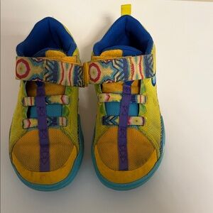 Nike Kids Sneakers in Yellow and Blue with Multicolor Accents